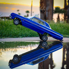 Redcat SixtyFour-18 RC Car - 1:18 1964 Chevrolet Impala SS Hopping Lowrider