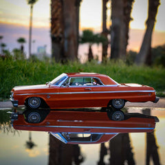 Redcat SixtyFour-18 RC Car - 1:18 1964 Chevrolet Impala SS Hopping Lowrider